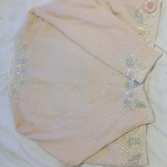 Gene Shelly's Boutique Internationale California beautiful beaded sweater! - Picture 4 of 5